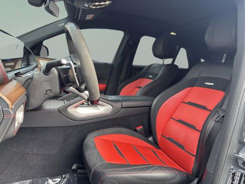 Used 2025 Mercedes-Benz GLE 53 AMG 4MATIC Coupe image 19