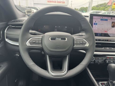 Used 2023 Jeep Compass High Altitude w/ Driver Assist Group I AWD/4WD image 12