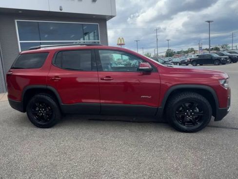 Used 2021 GMC Acadia AT4 w/ Preferred Package AWD/4WD image 2