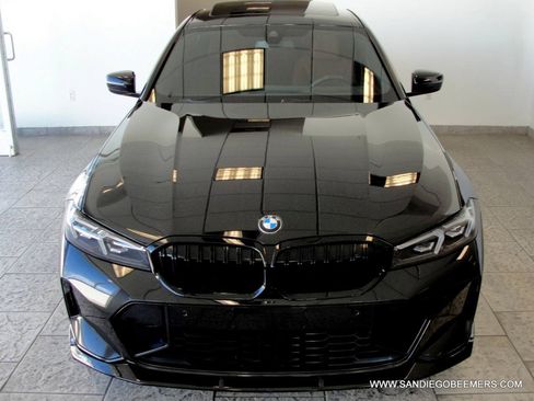 Used 2024 BMW 330i Sedan w/ M Sport Package RWD image 22
