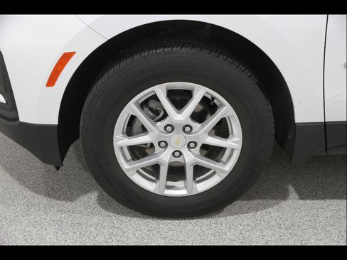 Certified 2023 Chevrolet Equinox LS w/ Driver Confidence II Package AWD/4WD image 20