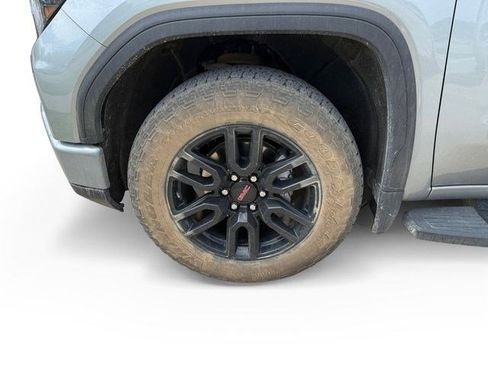 Used 2025 GMC Sierra 1500 Elevation AWD/4WD image 17