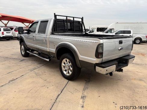 Used 2016 Ford F250 Lariat w/ Lariat Ultimate Package image 5