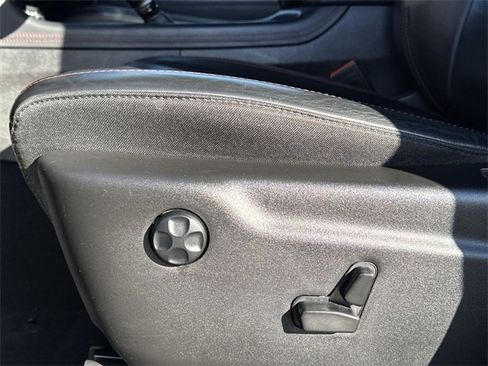 Used 2024 Dodge Durango GT image 13