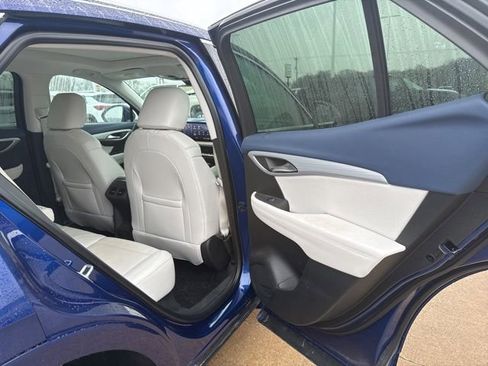 Used 2024 Buick Envision Avenir image 20