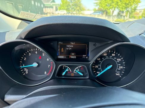Used 2018 Ford Escape Titanium AWD/4WD image 19