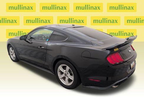 Used 2020 Ford Mustang Coupe RWD image 8