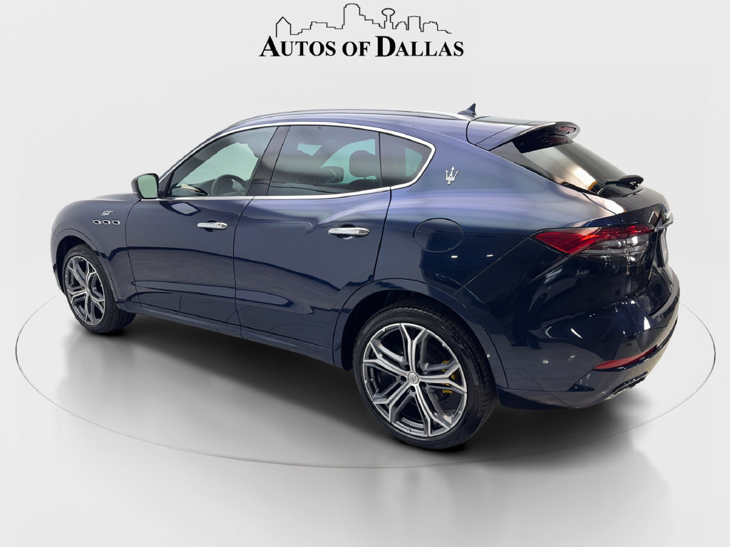 Used 2023 Maserati Levante GT AWD/4WD image 10