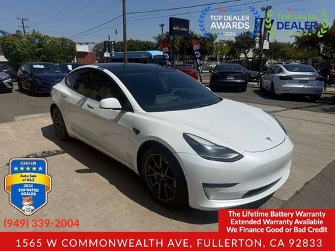 Used 2021 Tesla Model 3 Standard Range Plus RWD image 9