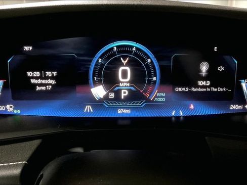 Used 2026 Chevrolet Corvette Stingray Preferred Cpe w/ Z51 Performance Package RWD image 19