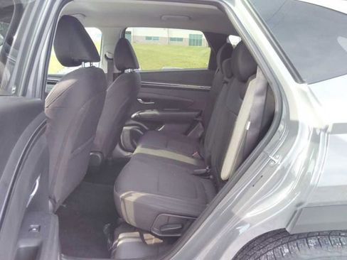 Used 2024 Hyundai Tucson SEL FWD image 4
