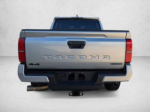 Used 2024 Toyota Tacoma TRD Off-Road image 7