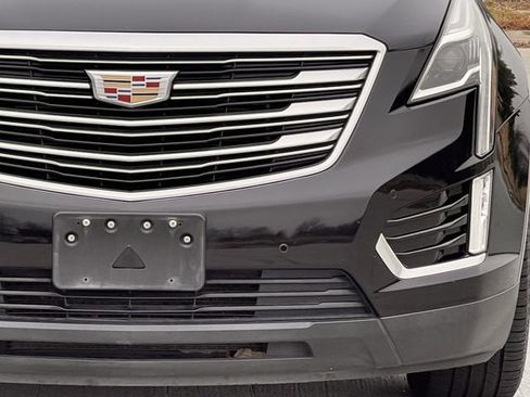 Used 2018 Cadillac XT5 Premium Luxury image 8