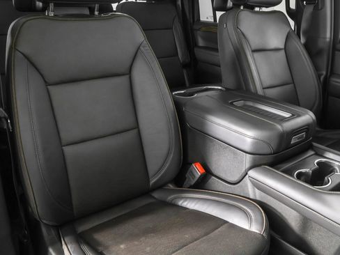 Used 2024 Chevrolet Suburban High Country image 54