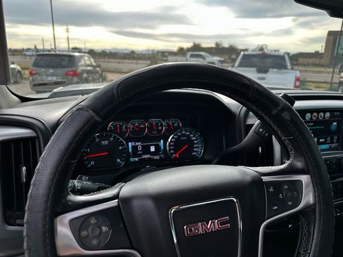 Used 2019 GMC Sierra 2500 SLT w/ Duramax Plus Package image 38
