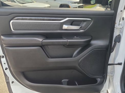 Used 2021 RAM 1500 Big Horn AWD/4WD image 12
