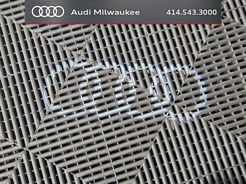 Used 2023 Audi Q3 2.0T Premium w/ Convenience Package AWD/4WD image 15