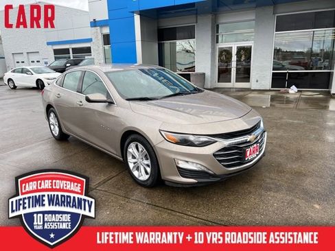 Used 2024 Chevrolet Malibu LT image 2