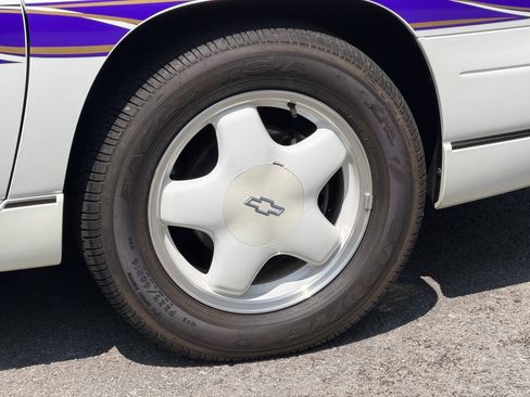 Used 1995 Chevrolet Monte Carlo Z34 FWD image 28