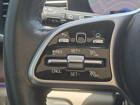 Used 2020 Mercedes-Benz GLE 350 4MATIC image 13