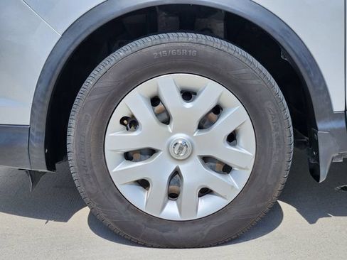 Used 2018 Nissan Rogue Sport S AWD/4WD image 10