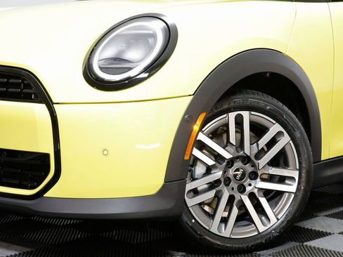 New 2026 MINI Cooper 2-Door Hardtop FWD image 3