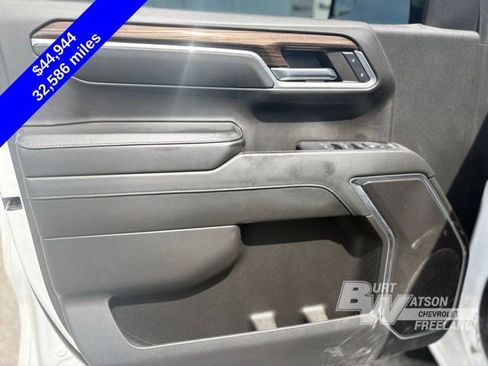 Used 2024 Chevrolet Silverado 1500 RST AWD/4WD image 12