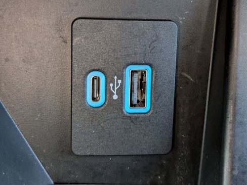 Used 2023 Ford F150 Lariat w/ Equipment Group 502A High image 22