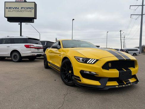 Used 2018 Ford Mustang Shelby GT350 w/ Electronics Package image 1