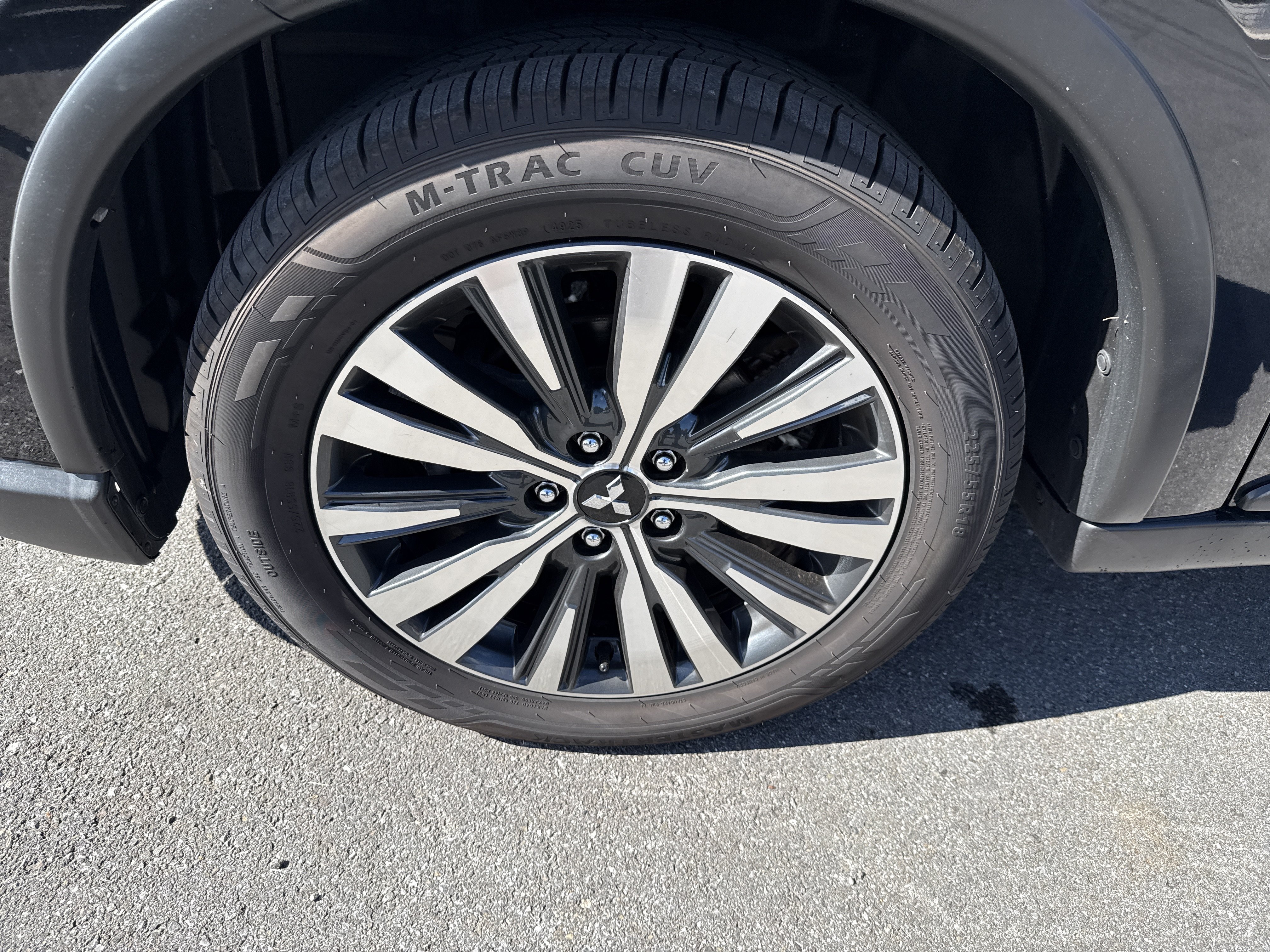 Used 2020 Mitsubishi Outlander SE AWD/4WD image 11