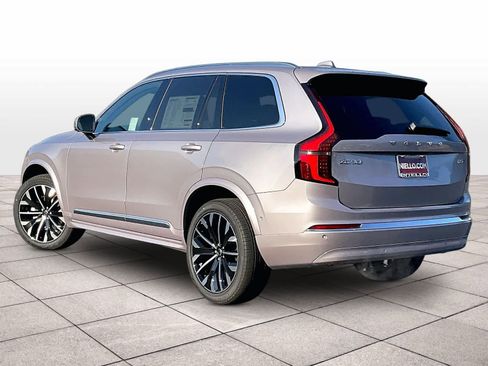 New 2026 Volvo XC90 B5 Plus w/ Protection Package image 3