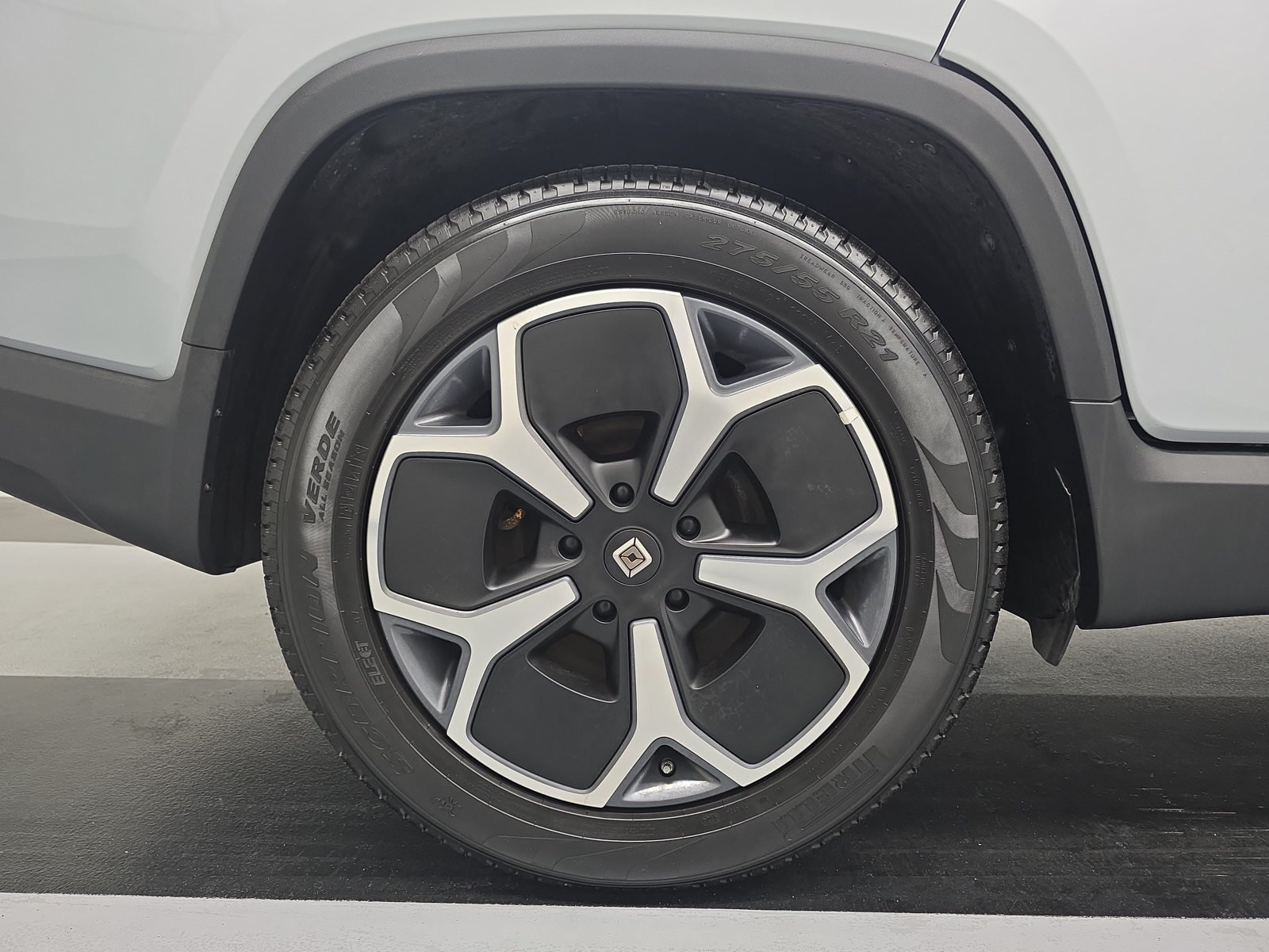 Used 2022 Rivian R1T Adventure AWD/4WD image 12
