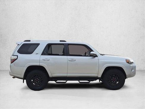 Certified 2023 Toyota 4Runner SR5 Premium w/ Moonroof Package AWD/4WD image 4