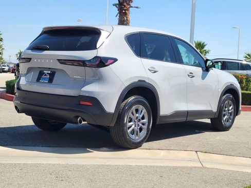 New 2026 MAZDA CX-5 Select AWD/4WD image 3