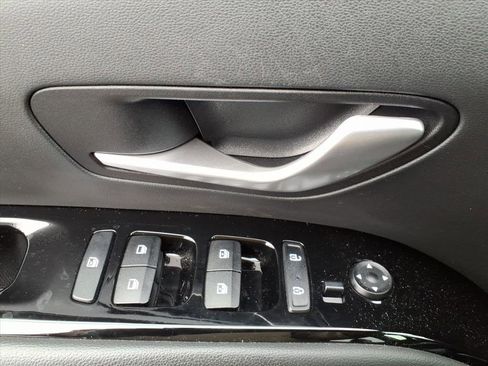 Certified 2023 Hyundai Tucson Limited w/ Cargo Package image 26