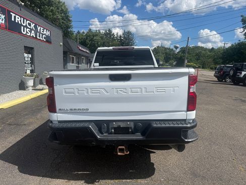 Used 2020 Chevrolet Silverado 2500 W/T w/ WT Convenience Package AWD/4WD image 4