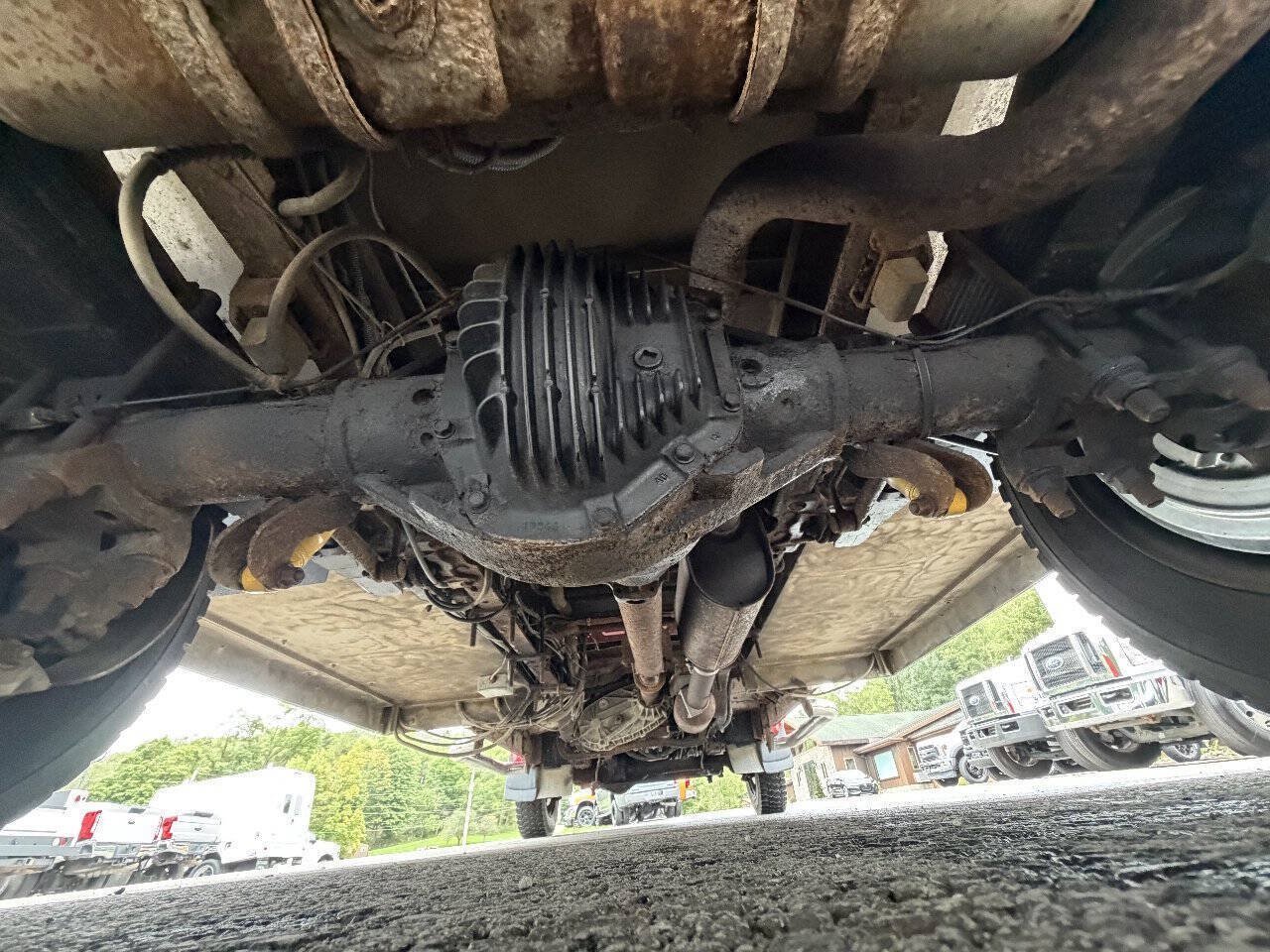 Used 1999 Ford F450 4x4 Regular Cab Super Duty image 93