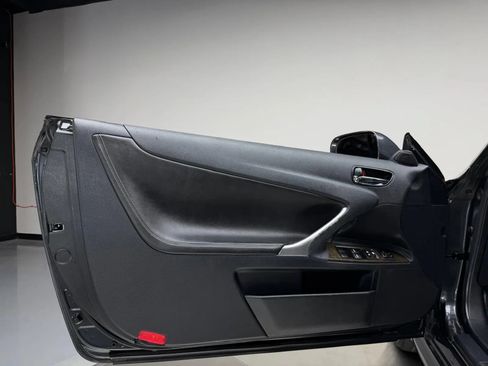 Used 2010 Lexus IS 250C RWD image 19