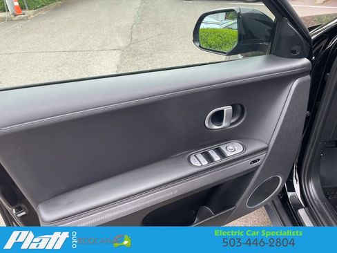 Used 2023 Hyundai Ioniq 5 Limited AWD/4WD image 22