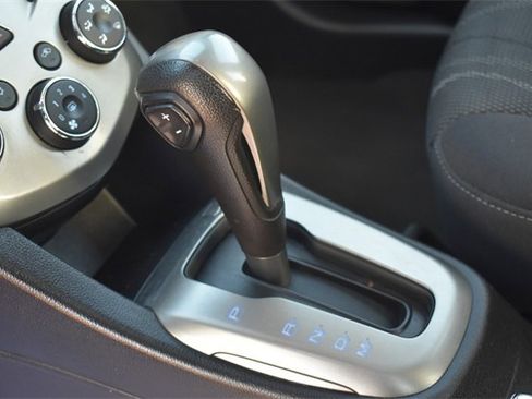 Certified 2014 Chevrolet Sonic LT w/ LT Promotional Package image 20