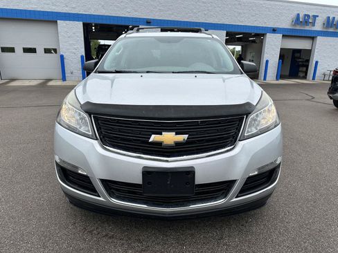 Used 2016 Chevrolet Traverse LS FWD image 9