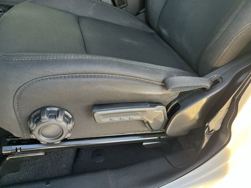 Used 2021 Jeep Wrangler Unlimited Sport image 27