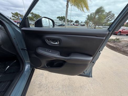Certified 2023 Honda HR-V Sport image 28