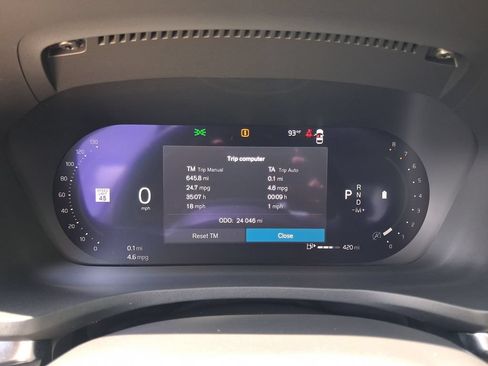 Used 2023 Volvo S60 B5 Core FWD image 18