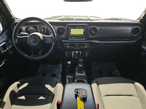 Used 2021 Jeep Gladiator Sport AWD/4WD image 13