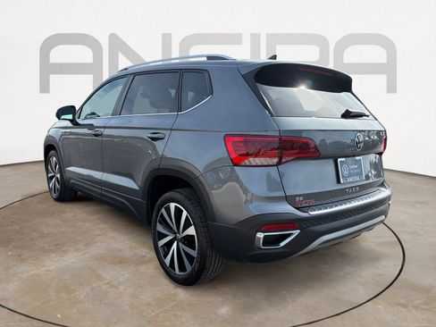 Certified 2023 Volkswagen Taos SE image 8