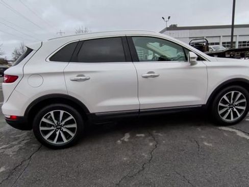 Used 2019 Lincoln MKC Reserve image 10