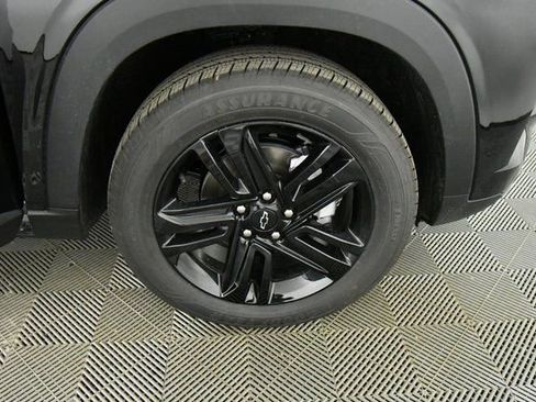 New 2026 Chevrolet Trax ACTIV w/ Driver Confidence Package FWD image 17
