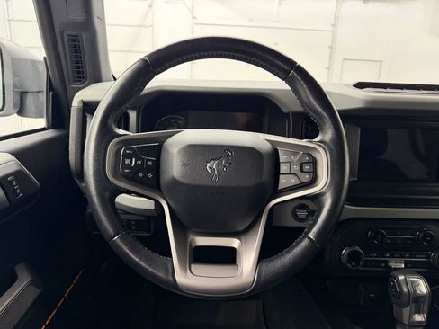 Used 2021 Ford Bronco Badlands w/ Sasquatch Package image 14