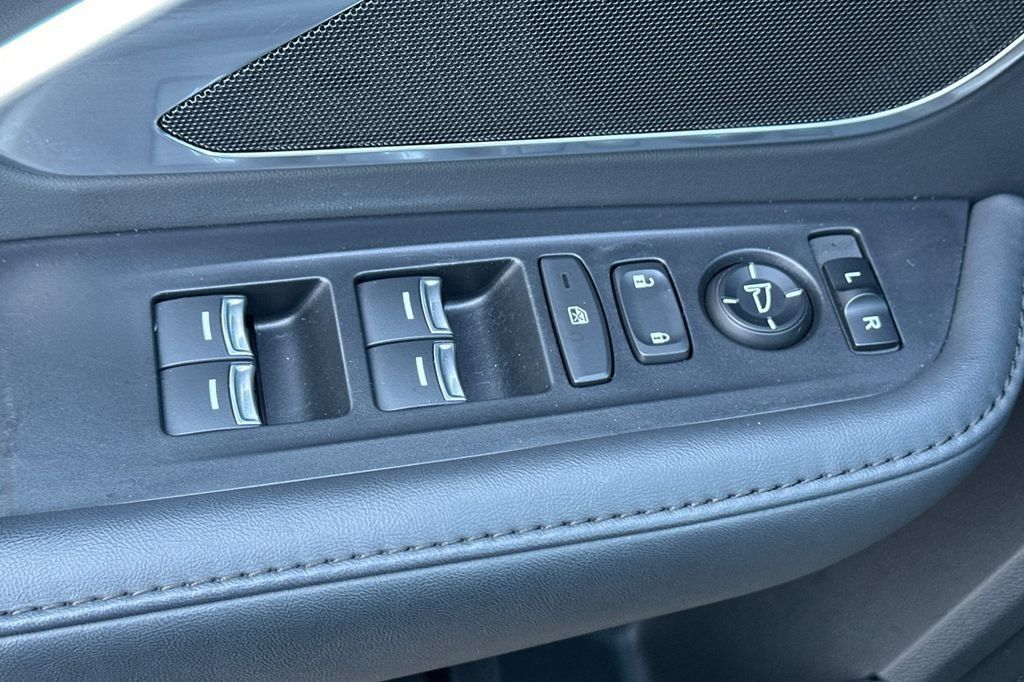 Certified 2023 Acura RDX FWD image 16
